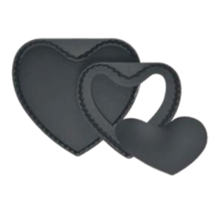 Heart-shaped chrysanthemum tart pan with removable base (hard-anodized)